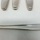 30 Pieces Oneida Community Silverplate 1960 ENCHANTMENT GENTLE ROSE Silverware