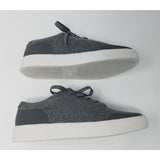 Steve Madden P-Yasser Fuzzy Gray Lo Tops Lace Up Shoes Sneakers Mens size 8 1135