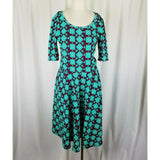 Lularoe Green Medallion Jersey Knit Dress Womens L Scoop Neck Twirl 3/4 Sleeve