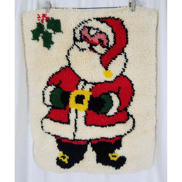 Vintage SANTA Claus Wool Latch Hook Christmas WALL HANGING Rug COMPLETED 21x26