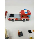 Lego City Fire Truck Engine 07 Fire Fighters Vehicle Minifigures PN60107 Red