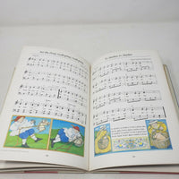 Singing Bee! A Collection of Favorite Children's Songs Hardcover Book 1st Ed DJ