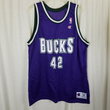 Vintage Milwaukee Bucks Vin Baker #42 Champion NBA Basketball Jersey Shorts L 48